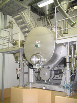 Vacuum drying system